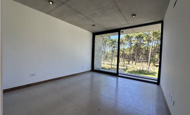 PINAMAR -  CASA PIONEROS (LOTE 06)