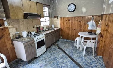 Casa para 2 Familias en venta en Sarandi Este