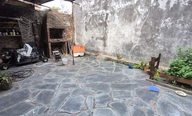 Casa para 2 Familias en venta en Sarandi Este