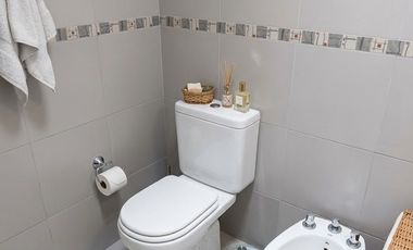 Oportunidad única: 3 propiedades en una.