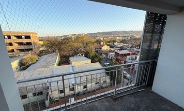 DEPARTAMENTO 3 DORMITORIOS EN VENTA EN B° CENTRO