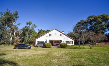 Importante casa en Altos del Sauce