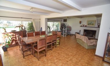 Importante casa en Altos del Sauce