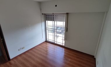 Departamento en alquiler en Ramos Mejia Sur