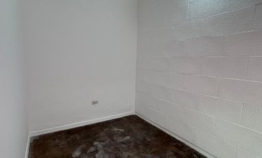 Departamento Tipo Casa en alquiler en Lanus Este