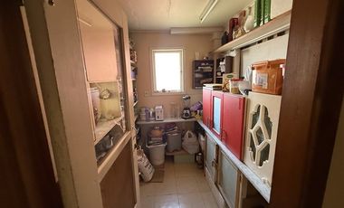 Local Comercial en Venta en Casa en Avda Colón con Local comercial y Cabañas Puerto Varas