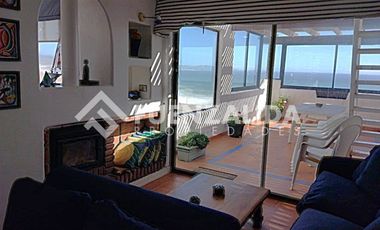 Departamento en Venta en Condominio Bahía de Rosas
