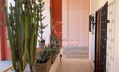 Departamento en Arriendo en Edificio Marhona, entre Salas y Vicuña Mackena