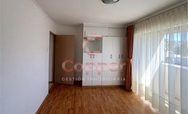 Departamento en Arriendo en Edificio Marhona, entre Salas y Vicuña Mackena