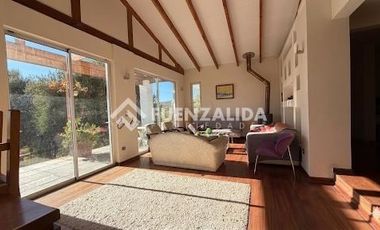 Casa en Venta en Curacaví