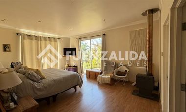 Casa en Venta en Curacaví
