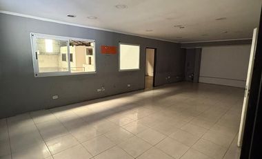 Alquiler de Depósito con Oficinas - San Miguel
