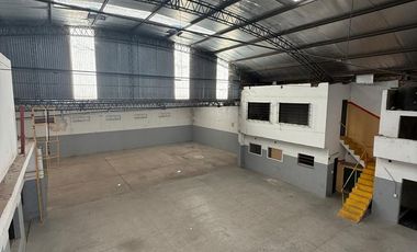 Alquiler de Depósito con Oficinas - San Miguel