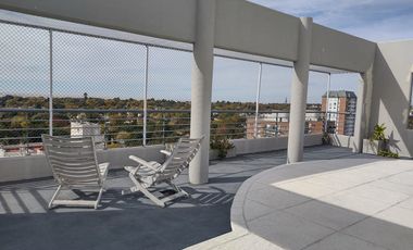 2 ambs luminoso. Amenities. Cochera cubierta