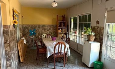 OPORTUNIDAD! SE VENDEN 3 PROPIEDADES EN UNA