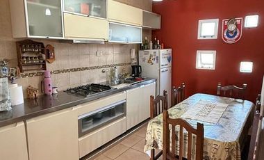 OPORTUNIDAD! SE VENDEN 3 PROPIEDADES EN UNA