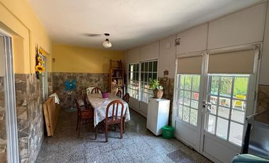 OPORTUNIDAD! SE VENDEN 3 PROPIEDADES EN UNA