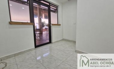 Oficina en Arriendo Ubicado en Envigado Codigo 809