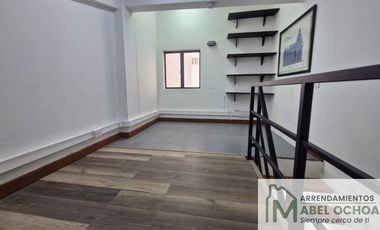 Oficina-Local en Arriendo Ubicado en Envigado Codigo 815