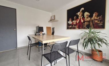 Oficina-Local en Arriendo Ubicado en Envigado Codigo 821