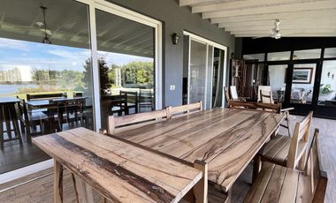 Casa al Rio Con Amarra - San Benito Villanueva