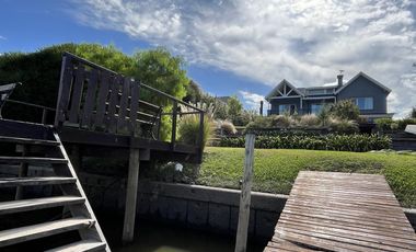 Casa al Rio Con Amarra - San Benito Villanueva