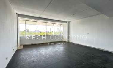 Oficina en alquiler con cartel en Vientos del Delta, Nordelta