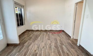 Alquiler de Local en Ramos Mejia   Reciclado a nuevo   Excelente Ubicación