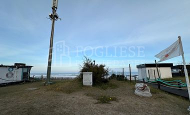 Departamento de 3 ambientes con cochera Frente al Mar Zona Norte