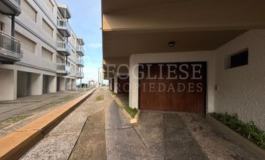 Departamento de 3 ambientes con cochera Frente al Mar Zona Norte