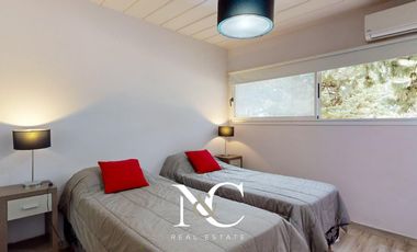 Casa en  Venta en Costa esmeralda 4 ambientes c/ gas