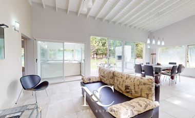 Casa en  Venta en Costa esmeralda 4 ambientes c/ gas