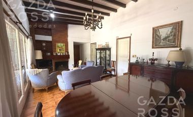 Casa en venta en Adrogue