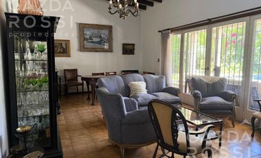 Casa en venta en Adrogue