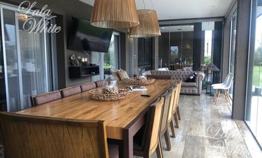 Casa con pileta en venta - Lagos de Canning, Esteban Echeverría
