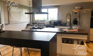 Casa con pileta en venta - Lagos de Canning, Esteban Echeverría