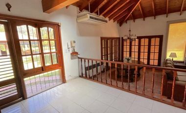 Casa en venta en Estancia San Juan, Berazategui