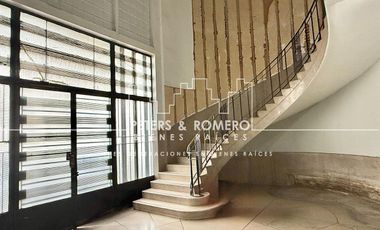 Edificio de Epoca en Venta en la San Rafael