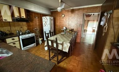 Casa en Venta - Centro de Avellaneda
