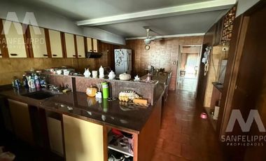 Casa en Venta - Centro de Avellaneda