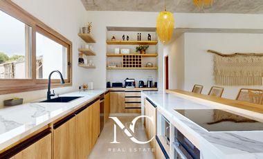 Casa en venta en Costa Esmeralda fondo libre al bosque