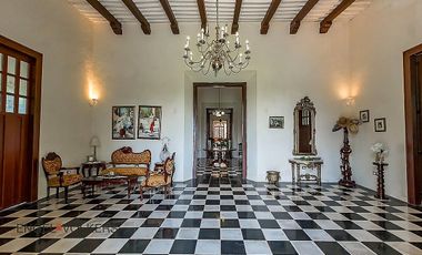 Hcienda en venta en el corazon de Yucatan