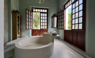 Hcienda en venta en el corazon de Yucatan