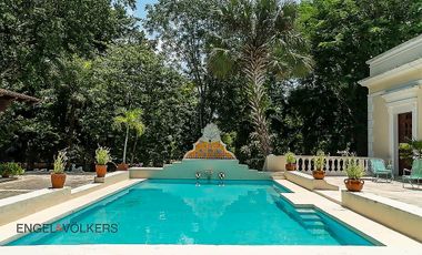 Hcienda en venta en el corazon de Yucatan