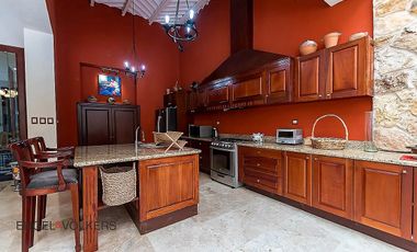 Hcienda en venta en el corazon de Yucatan