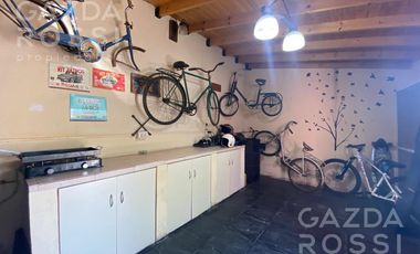 Casa en venta en Temperley