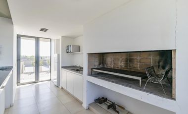 Venta  Departamento 3 ambientes con Jardín en Nuevo Beccar Central