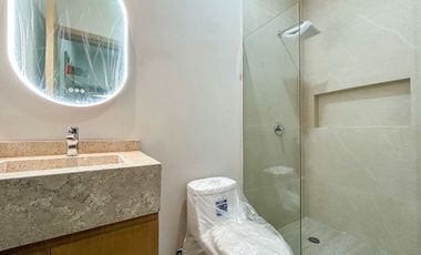 Casa en Venta de UN PISO con 3 RECAMARAS  Lomas de la Rioja