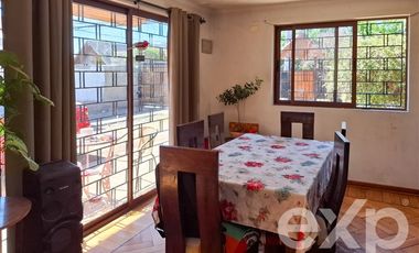 Casa en Venta en Vicuña Mackenna, metro Vicente Valdes