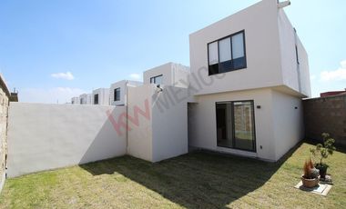 CASA EN VENTA | VILLAS DEL CAMPO, CALIMAYA | A ESTRENAR CON 2 RECAMÁRAS